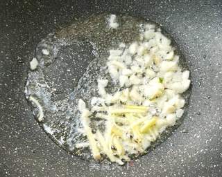 香辣酸爽鸡心炒芋荷的做法步骤:9