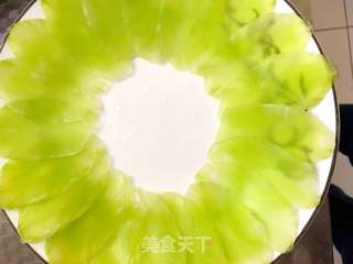 蒜香莴笋的做法步骤:3
