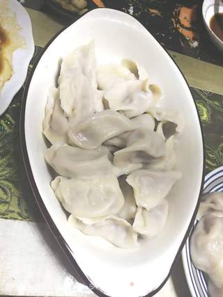 猪肉芹菜馅水饺的做法步骤:6