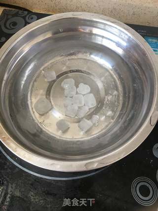 鸡蛋雪燕羹的做法步骤:2