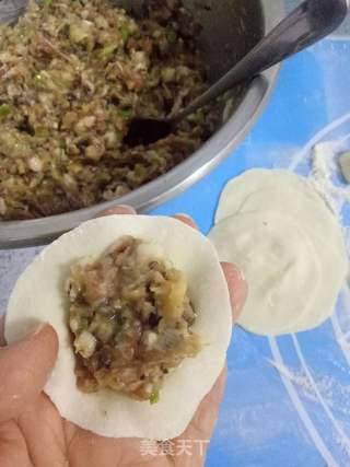 香菇大葱猪肉馅饺子的做法步骤:14