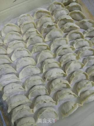 香菇大葱猪肉馅饺子的做法步骤:16
