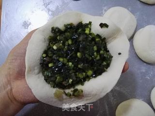 韭菜柳叶包的做法步骤:10