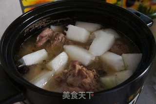 白萝卜大骨汤的做法步骤:5