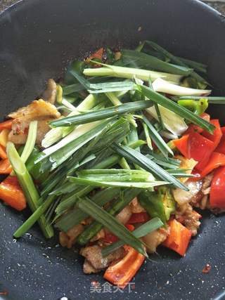 回锅肉的做法步骤:9