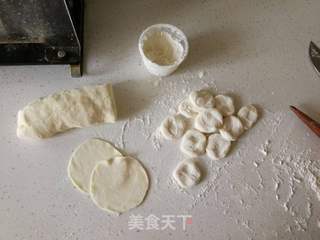 槐花饺子的做法步骤:10