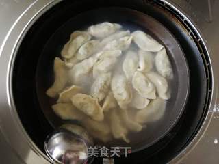 槐花饺子的做法步骤:12