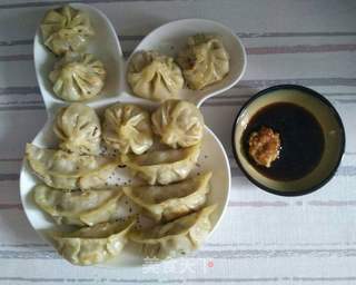 煎饺的做法步骤:7