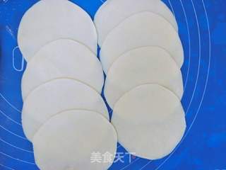 油脂荠菜馅蒸饺的做法步骤:9