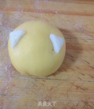小猪豆沙包的做法步骤:11