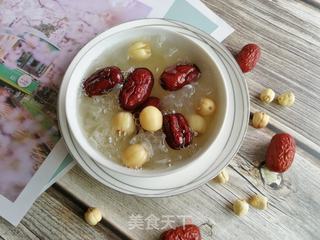 【夏日饮品】银耳红枣莲子羹的做法步骤:5