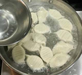鲅鱼饺子的做法步骤:12