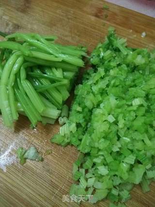 芹菜猪肉水饺的做法步骤:9