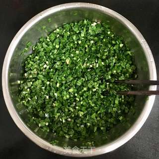 夏日懒人餐之韭菜鸡蛋木耳饺子的做法步骤:4