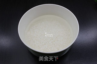 砂锅虾仁粥的做法步骤:2