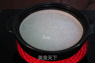 砂锅虾仁粥的做法步骤:7