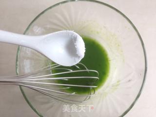 菠菜戚风蛋糕的做法步骤:3