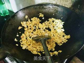 包子 韭菜红薯粉鸡蛋包子的做法步骤:4