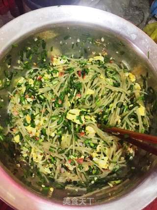 包子 韭菜红薯粉鸡蛋包子的做法步骤:6