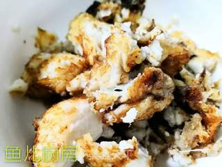 香蒸豆豉鱼背──“鱼儿厨房”私房菜的做法步骤:6