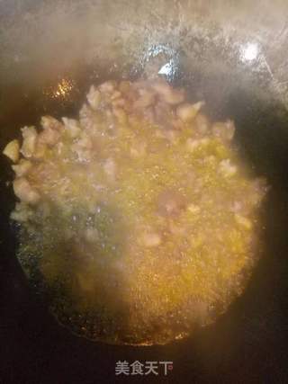 美人椒炒兔肉的做法步骤：2