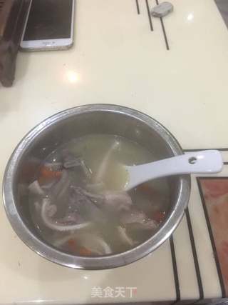 粉肠胡椒咸菜汤的做法步骤:7