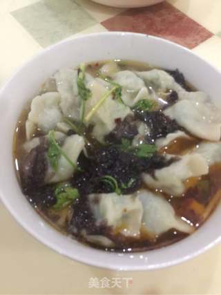 酸汤水饺的做法步骤：4