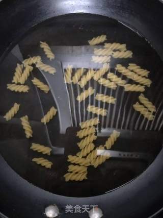 意面沙拉的做法步骤:5