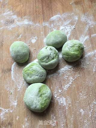 鸡蛋灌饼的做法步骤：3
