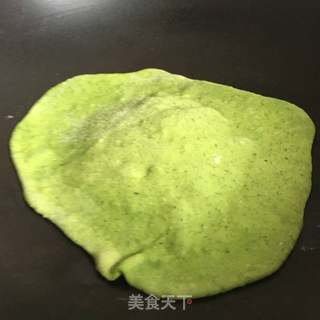 鸡蛋灌饼的做法步骤:7