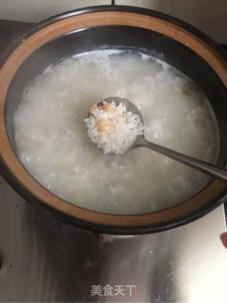 排骨干鱿鱼瑶柱砂锅粥的做法步骤:5