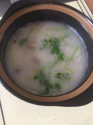 排骨干鱿鱼瑶柱砂锅粥的做法步骤:6