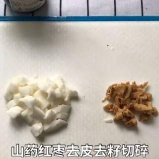 山药红枣粥的做法步骤：3