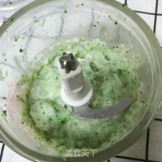 西兰花虾仁水汆丸子的做法步骤：5