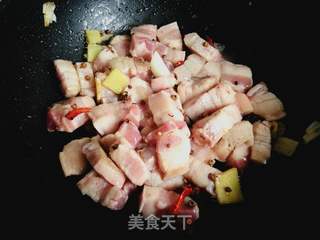 红烧肉的做法步骤:4