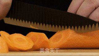土豆炖鸡腿的做法步骤：2