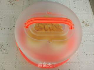 米奇奶油水果生日蛋糕的做法步骤:25