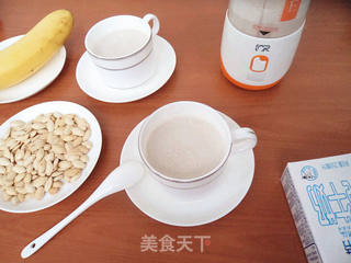 香蕉奶昔 的做法步骤：8