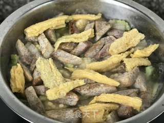 大盆酸菜鱼的做法步骤:4