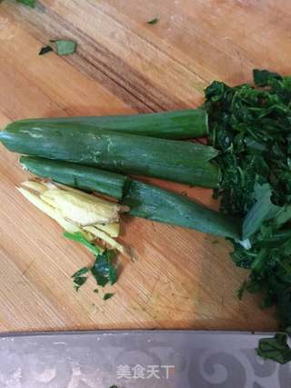 灰菜肉饺的做法步骤:5