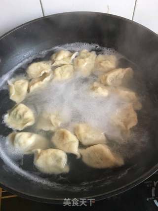 灰菜肉饺的做法步骤:11