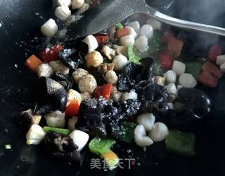 清炒鲜贝的做法步骤：6