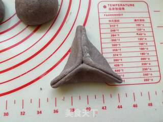 杂粮红糖三角的做法步骤:8