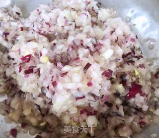圆葱鲜肉水饺的做法步骤:4