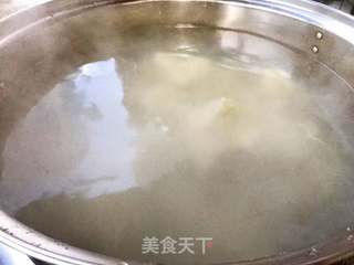 圆葱鲜肉水饺的做法步骤：11