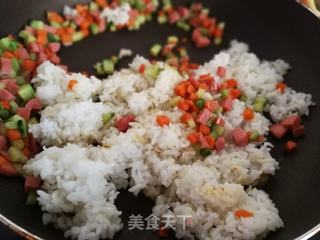 菠萝炒饭的做法步骤:14