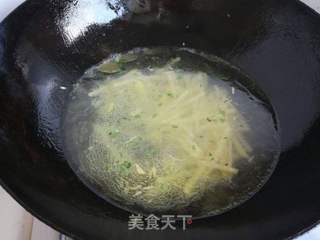 刺五加土豆汤的做法步骤:6