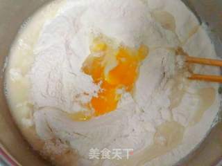 自制手擀面的做法步骤:2