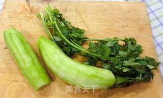 脱骨凤爪拌青瓜的做法步骤:2