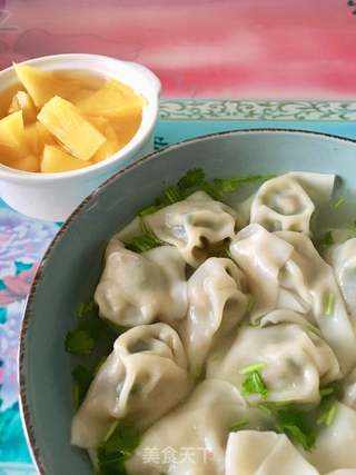鲜虾馄饨的做法步骤:11